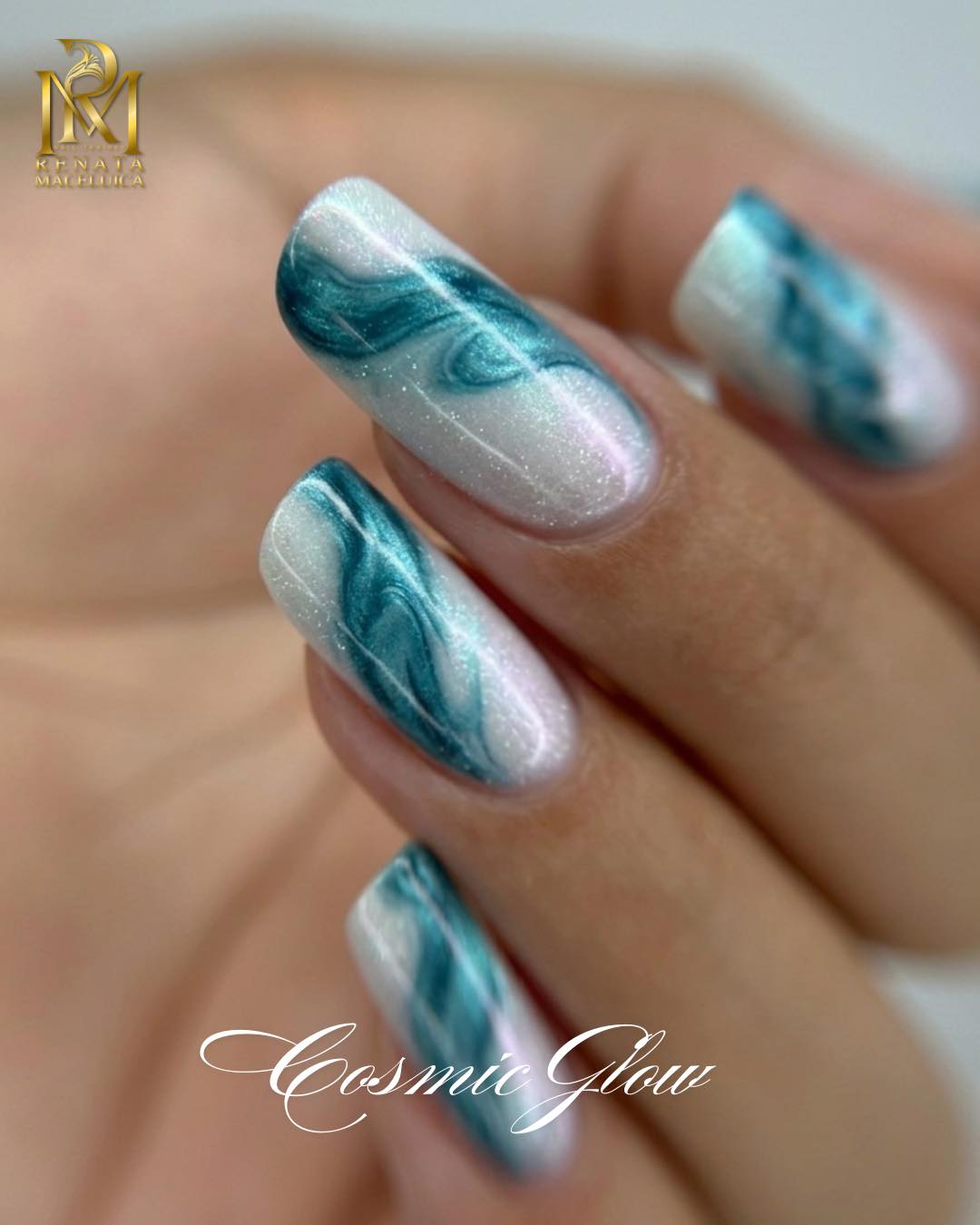 Kunstvolles Nageldesign