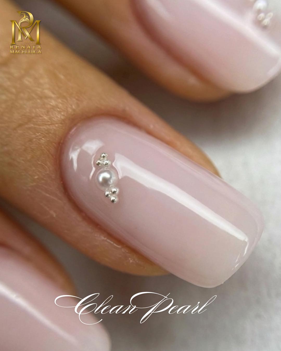 Nageldesign in warmen Tönen